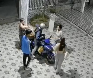 Khoảnh khắc 'về nhà' của một chàng trai khiến ai cũng cay cay khoé mắt