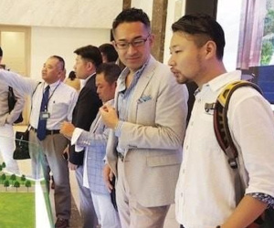 Tại sao có người mua cả toà nhà, nửa toà nhà?