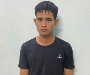 Bị chặn xe kiểm tra nồng độ cồn, thanh niên tông trọng thương công an