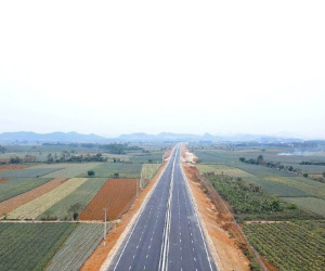 Phân luồng ô tô dưới 9 chỗ đi cao tốc Ninh Bình - Thanh Hóa nếu QL1 ùn tắc