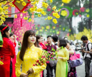 Giờ đẹp, hướng tốt xuất hành mùng 1 tết Quý Mão