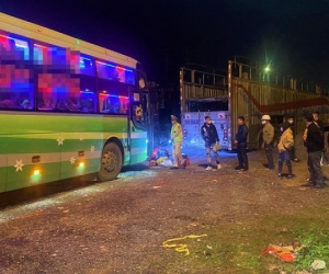 'Nhồi' thêm khách, chủ xe và tài xế bị phạt hơn 30 triệu đồng