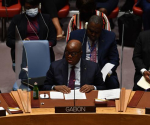 Ngoại trưởng Gabon qua đời do đau tim khi đang họp Nội các