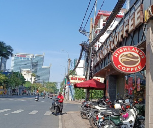Sao hoài tranh cãi, phụ thu ngày Tết bao nhiêu là vừa?