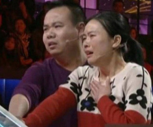 Người phụ nữ bị chỉ trích vì đòi bật quan tài bố mẹ, biết lý do cả làng 'quay xe' ủng hộ