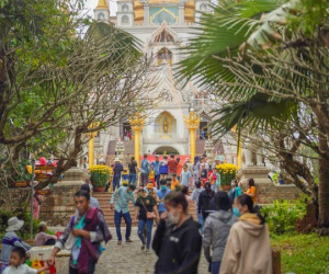 Khách thập phương du xuân tại ngôi chùa 'không nhang khói' tuyệt đẹp ở TPHCM