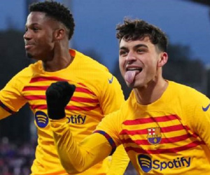 Pedri ghi bàn từ ghế dự bị, Barca thắng nhẹ giữ vững ngôi đầu