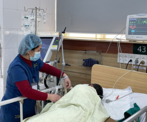 Nam thanh niên tổn thương não, suy thận cấp sau khi uống rượu