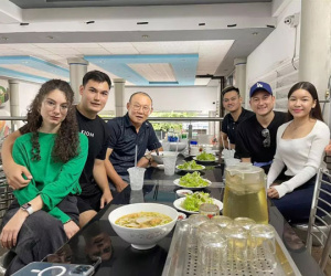 Bạn gái đáp căng khi bị hỏi chuyện chia tay Đặng Văn Lâm