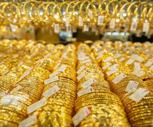 Giá vàng hôm nay 31/1: Thận trọng trước thời khắc Fed ra quyết định lãi suất
