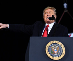 Công tố viên đẩy nhanh điều tra vụ ông Donald Trump chi tiền 'bịt miệng' sao khiêu dâm