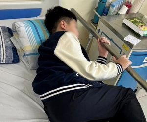 Vụ 'võ sư' đánh vợ bị tố cáo bạo hành con sau ly hôn: 'Dọa' cả nhà trường của con?