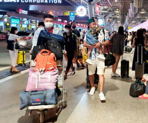 Vietjet kiến nghị cho phụ thu xăng dầu, bỏ giá trần để... tăng nội lực!