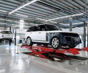 Land Rover Việt Nam bảo dưỡng xe gần 800 triệu, đại gia 'khóc thét'