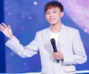 Hồ Văn Cường gây tranh cãi khi hát hit 'Waiting for you' của MONO