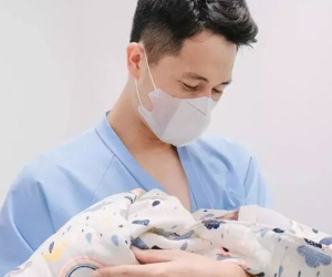 Trần Đình Trọng tổ chức đầy tháng chuẩn rich kid cho quý tử