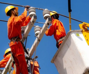 EVN đề xuất nhiều giải pháp ngoài tăng giá điện để cân bằng khoản lỗ 31.000 tỷ đồng