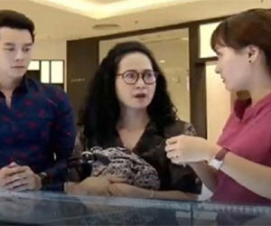 Lần đầu ra mắt đã nghe mẹ người yêu đòi cho con trai đứng tên nhà riêng của mình khiến cô gái xách váy 'chạy mất dép'