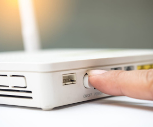 Bật Wi-Fi khi không ở nhà trong thời gian dài tiềm ẩn nhiều nguy hại