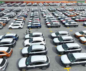 Lô xe điện VinFast đi Mỹ chưa thể bàn giao cho khách