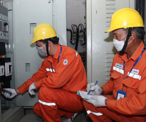 Bộ Công Thương yêu cầu EVN khẩn trương hoàn thành phương án giá bán lẻ điện