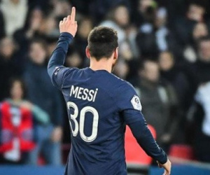 Messi thăng hoa làm fan PSG hả hê
