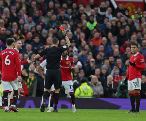 Casemiro nhận thẻ đỏ, MU thắng nhọc nhờ Bruno và Rashford