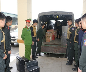 Bắt Giám đốc Trung tâm đăng kiểm xe cơ giới tỉnh Nghệ An cùng 9 thuộc cấp