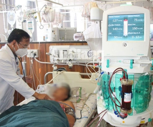 Ăn chè miễn phí rằm tháng Giêng, 35 người bị ngộ độc