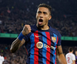 Hủy diệt Sevilla trong hiệp 2, Barca bỏ xa Real 8 điểm