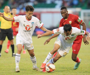 V.League 2023 đá 4 vòng nghỉ đến tháng Tư, ai trả tiền cho CLB nuôi quân?