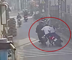 Clip: Đèo con nhỏ đeo dây chuyền đi đường, Ba bố con gặp tai họa kinh hoàng