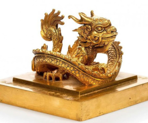 Đại gia Việt chi hơn 153 tỷ đồng mua lại ấn vàng Hoàng đế chi bảo là ai?