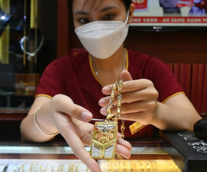 Giá vàng hôm nay 14/2: Chờ một 'cú huých' mạnh từ kinh tế Mỹ