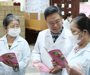 Cú sốc khiến nữ sinh lớp 6 từng nghĩ 'mình là gánh nặng'