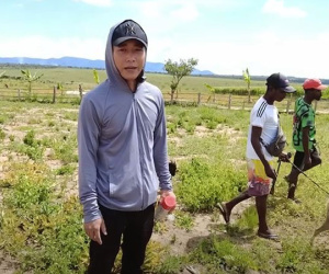 Quang Linh Vlogs bất ngờ quyết định 'thanh lý' tài sản ở châu Phi, chuyển nghề vì lý do này