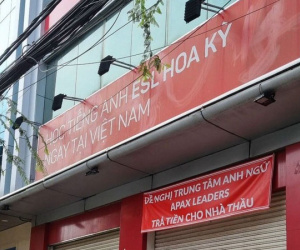 Phụ huynh điêu đứng vì Anh ngữ Apax Leaders