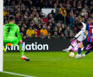 Rượt đuổi mãn nhãn, MU cầm hòa Barca ở Camp Nou