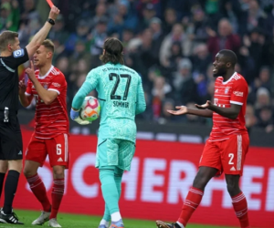 Bayern lại 'ăn hành' của M'Gladbach, nguy cơ mất ngôi đầu bảng