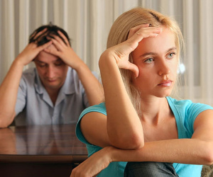 Chồng thú nhận hết yêu chỉ còn thương, có phải anh ấy ngoại tình?