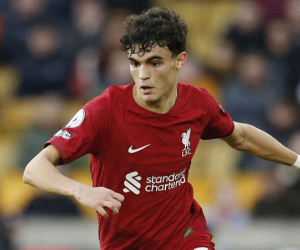 Stefan Bajcetic: Từ cuộc đàm phán MU đến viên ngọc của Liverpool