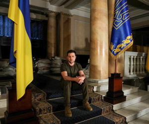Hé lộ cuộc sống khó khăn suốt 2 tháng dưới hầm trú ẩn của Tổng thống Ukraine