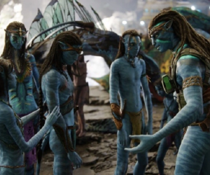 Avatar 2 'nhấn chìm' Titanic trong cuộc đua phòng vé