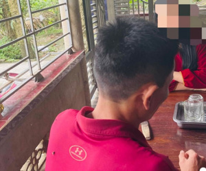 Chỉ huy trưởng quân sự xã: ‘Tôi không biết đứa trẻ bị bỏ rơi là con gái tôi’