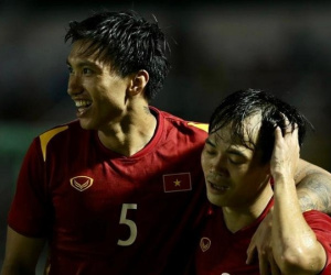 Nữ Việt Nam dự World Cup nhưng không đá giao hữu, tuyển nam bỏ FIFA Days: Đi ngược thế giới!