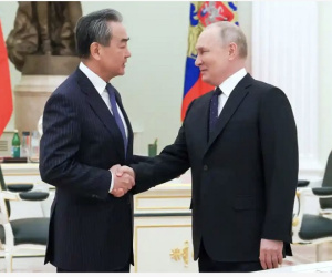 Tổng thống Nga gặp nhà ngoại giao hàng đầu Trung Quốc tại Kremlin