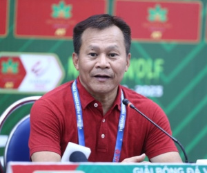 Xác định HLV đầu tiên mất việc ở V-League 2023