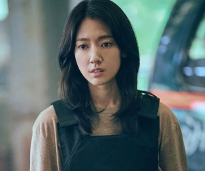 Park Shin Hye trở lại đường đua nghệ thuật, nhan sắc như 'lão hoá ngược' sau thời gian nghỉ sinh con