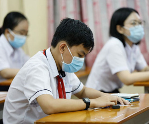 Hà Nội chốt thi 3 môn vào lớp 10: Phụ huynh người vỡ òa, người vẫn băn khoăn
