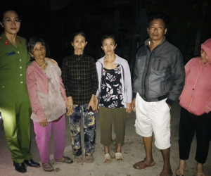 Cụ bà 78 tuổi đi lạc hơn 700 km được công an đưa về nhà